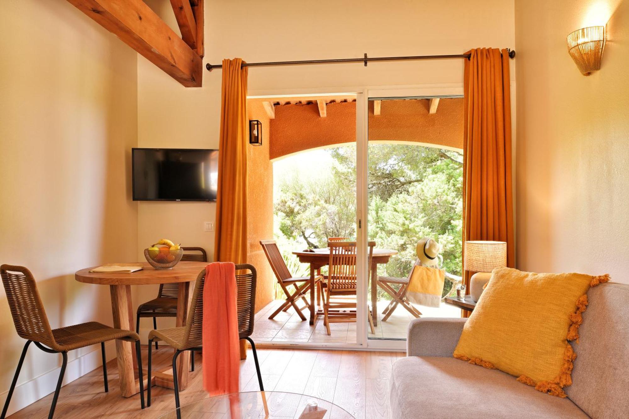 Appart hôtel Abbartello Olmeto (Corsica)